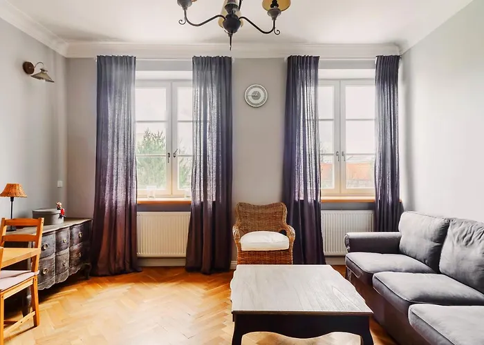 Designer Flat In The Heart Of Old Town